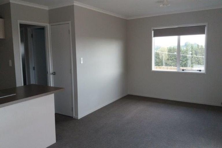 Photo of property in 2 Elena Place, Welcome Bay, Tauranga, 3112