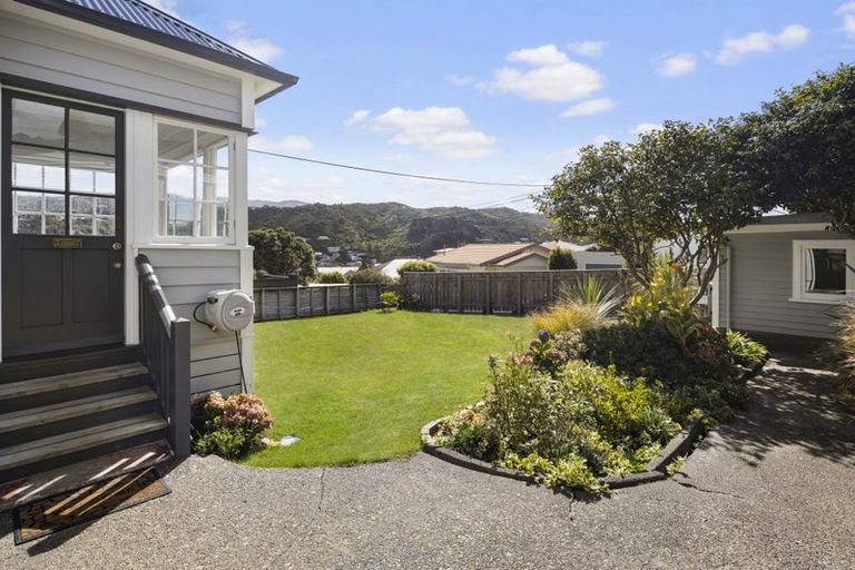 Photo of property in 9 Liffey Street, Island Bay, Wellington, 6023