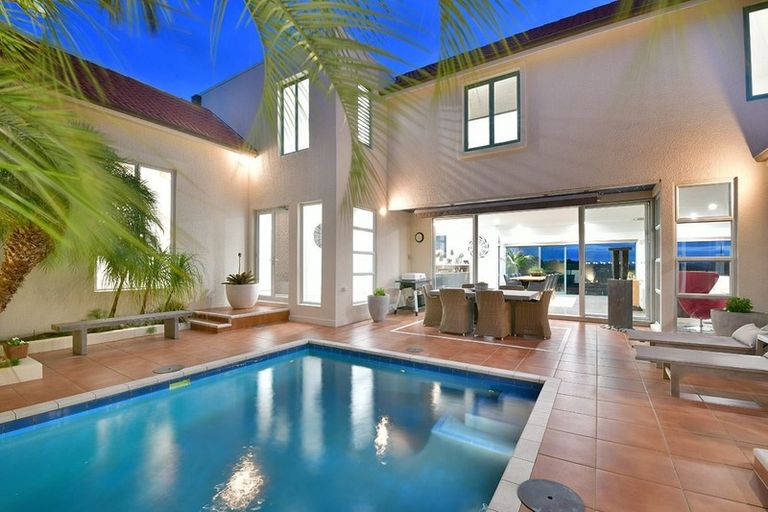 Photo of property in 78 Voyager Drive, Gulf Harbour, Whangaparaoa, 0930