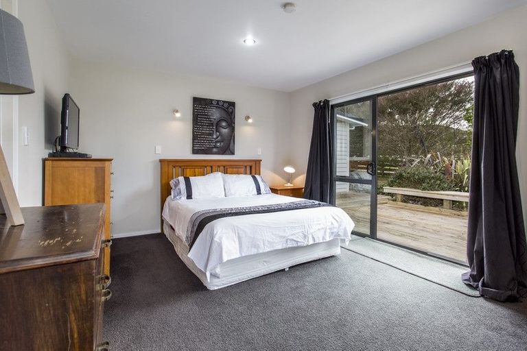 Photo of property in 18 Omana Avenue, Shelly Beach, Helensville, 0874