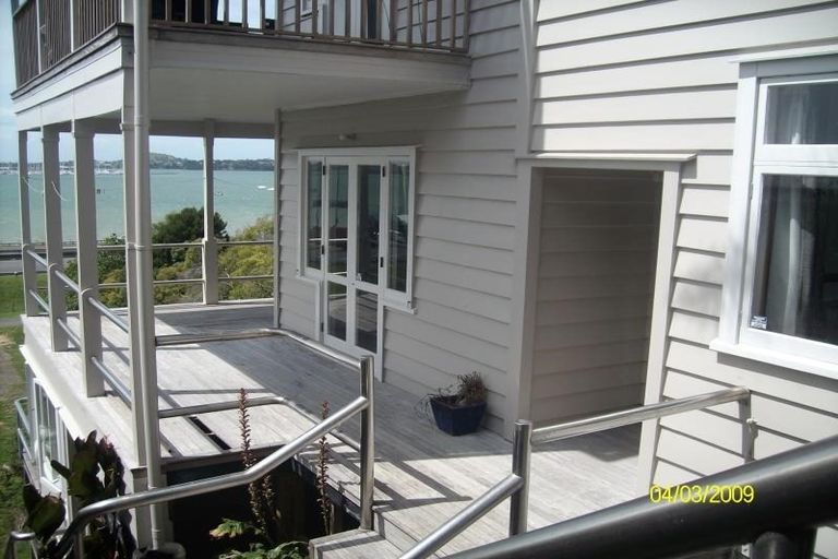 Photo of property in 85 Princes Street, Northcote Point, Auckland, 0627