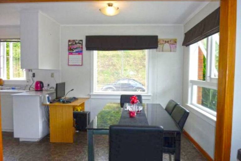 Photo of property in 1/87 Brougham Street, New Plymouth, 4310