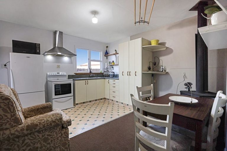 Photo of property in 30 Oxford Street, Hampstead, Ashburton, 7700