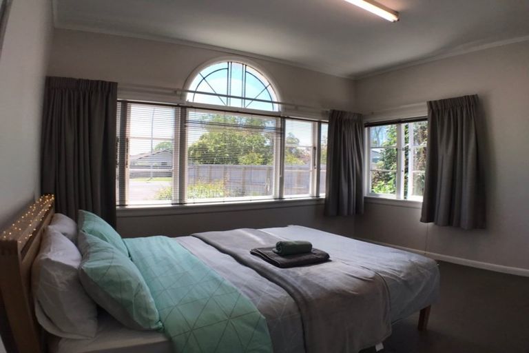 Photo of property in 76 Te Aroha Street, Hamilton East, Hamilton, 3216