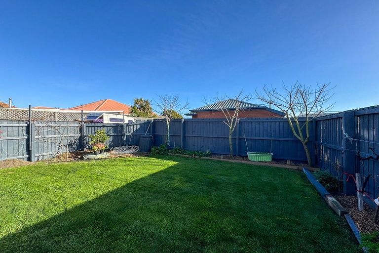 Photo of property in 2/105 Beresford Street, New Brighton, Christchurch, 8061