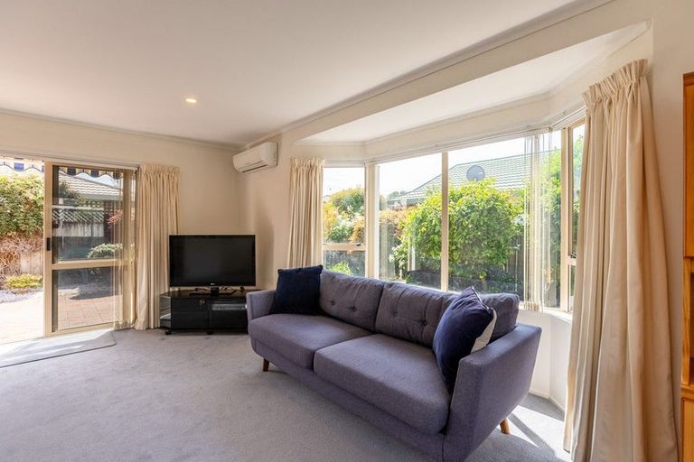 Photo of property in 10a Sunburst Court, Paraparaumu Beach, Paraparaumu, 5032
