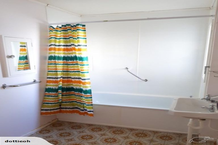 Photo of property in 4/84 Freyberg Street, Lyall Bay, Wellington, 6022