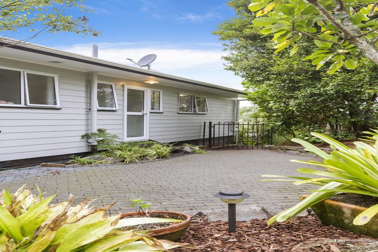 Photo of property in 29 Shetland Street, Glen Eden, Auckland, 0602