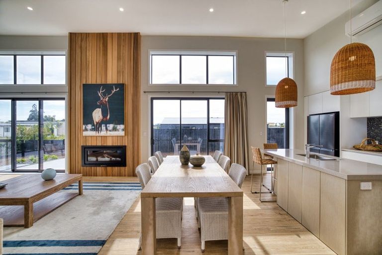 Photo of property in 29 William Gilbert Drive, Mangawhai, 0505