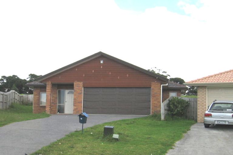 Photo of property in 54 Ruze Vida Drive, Massey, Auckland, 0614
