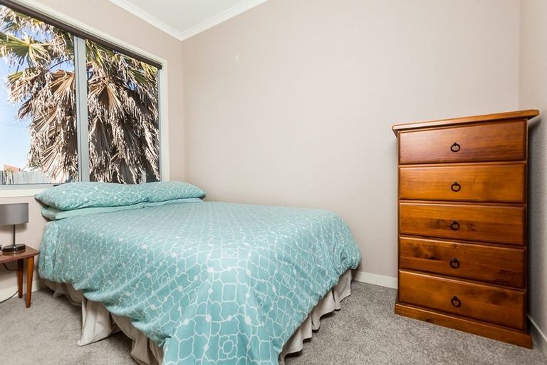 Photo of property in 298 Pukehina Parade, Pukehina, Te Puke, 3189