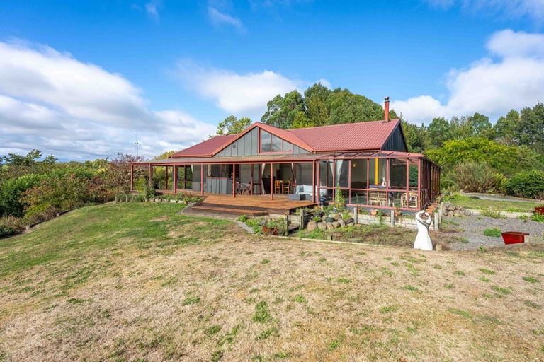 Photo of property in 184e Taylors Road, Otaki, 5583