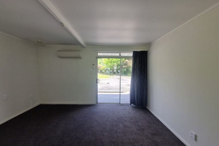 Photo of property in 18 Mataroa Road, Mount Wellington, Auckland, 1062