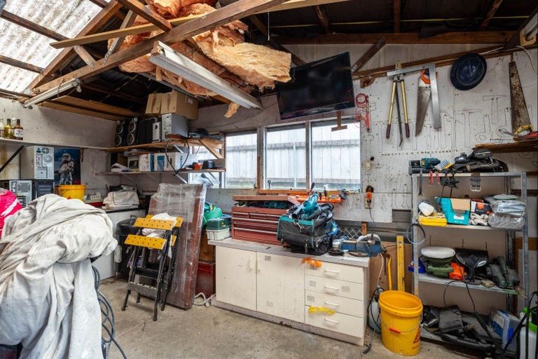 Photo of property in 294 Huatoki Street, Upper Vogeltown, New Plymouth, 4310