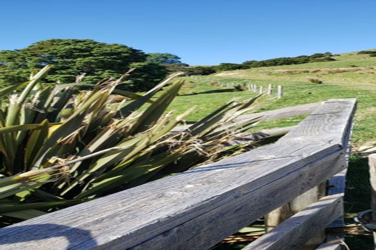 Photo of property in 33 Montgomerys Road, Little River, 7591