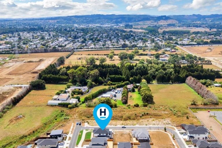 Photo of property in 14 Papareia Road, Karaka, Papakura, 2113