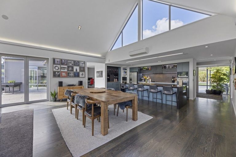 Photo of property in 66 Wingatui Road, Mosgiel, 9024