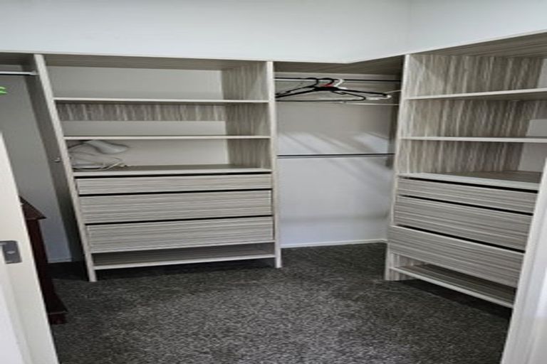 Photo of property in 30 Salamanca Road, Sunnynook, Auckland, 0620