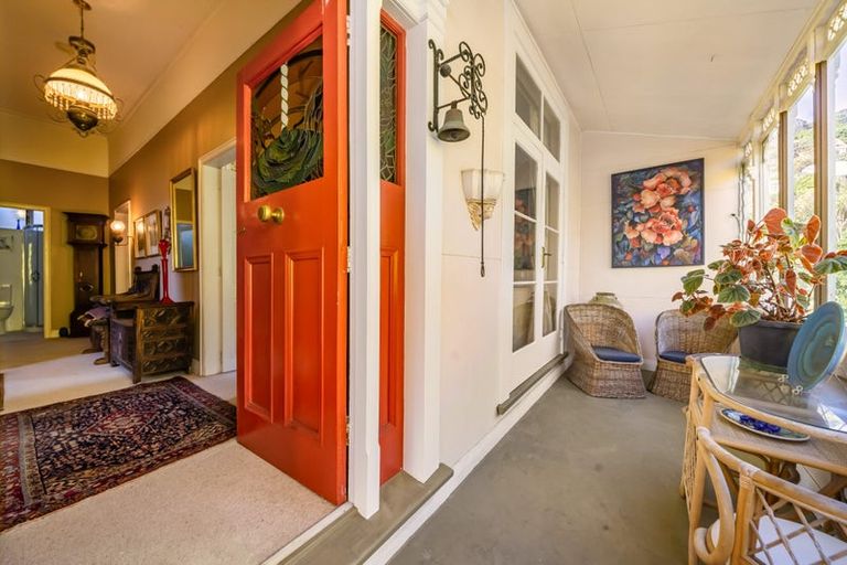 Photo of property in 185 Glenmore Street, Kelburn, Wellington, 6012