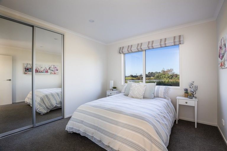 Photo of property in 576a Mangorei Road, Mangorei, New Plymouth, 4371