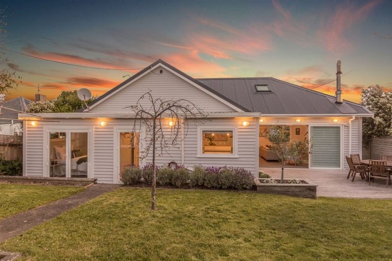 Photo of property in 6 Bay Drive, Titahi Bay, Porirua, 5022