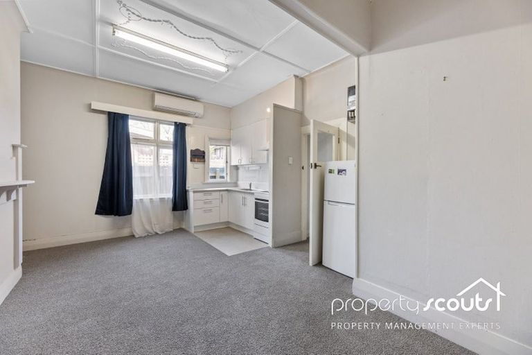 Photo of property in 240 South Road, Caversham, Dunedin, 9012