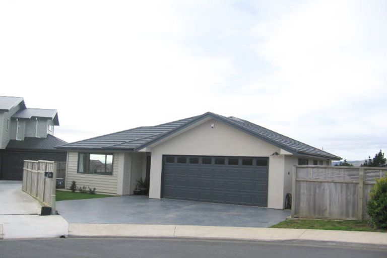 Photo of property in 30 Nether Green Crescent, Johnsonville, Wellington, 6037