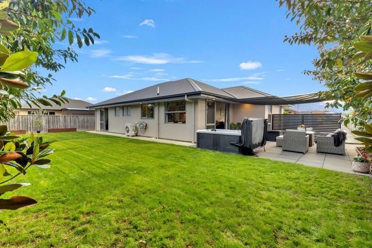 Photo of property in 17 Te Maatu Drive, Motueka, 7120