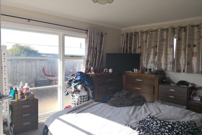 Photo of property in 18 Blankney Street, Hornby, Christchurch, 8042