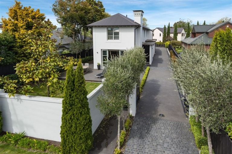 Photo of property in 6 Wairarapa Terrace, Merivale, Christchurch, 8014