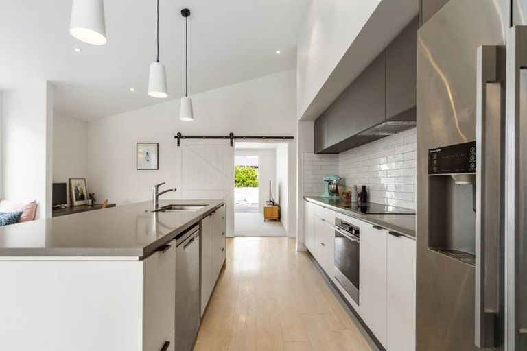 Photo of property in 45 Awatira Drive, Papamoa Beach, Papamoa, 3118