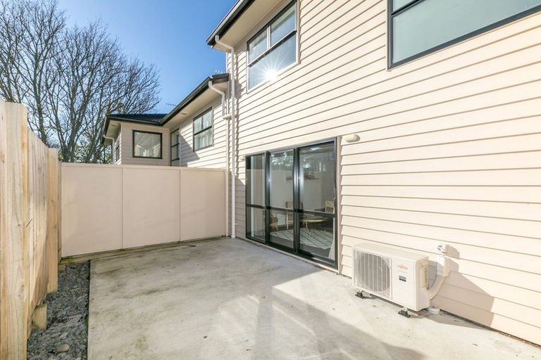 Photo of property in 2/3 Manning Street, Hamilton Central, Hamilton, 3204