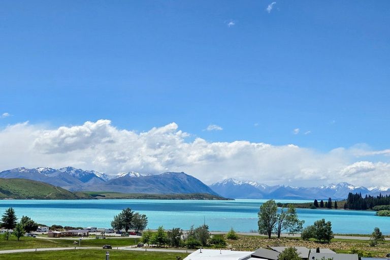 Photo of property in 16 Rankin Rise, Lake Tekapo, 7999