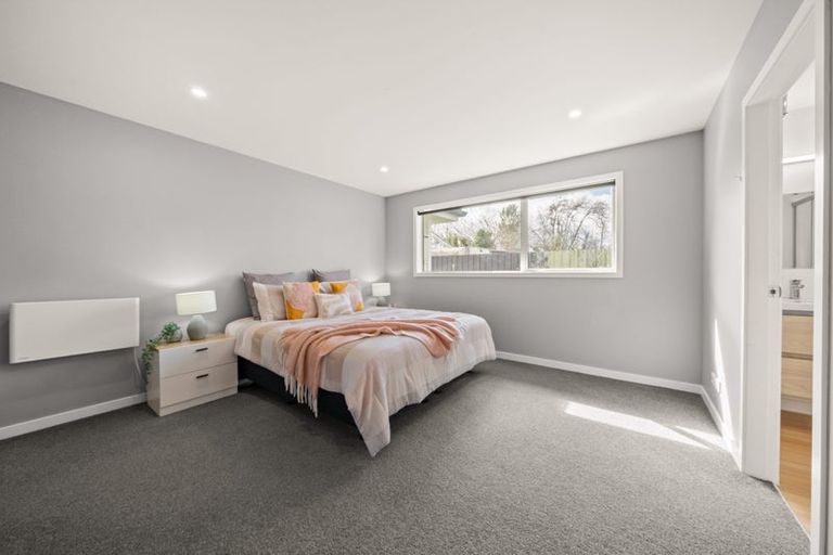 Photo of property in 33a Sheridan Crescent, Trentham, Upper Hutt, 5018