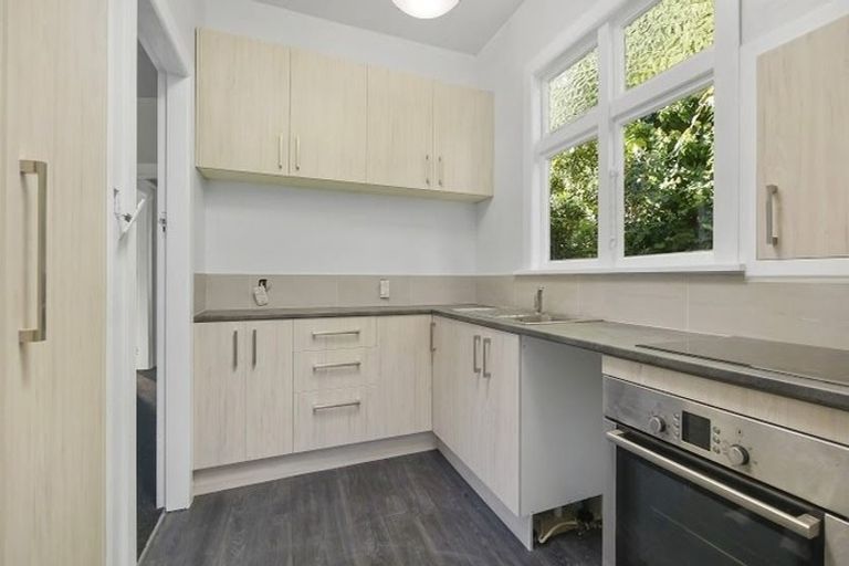 Photo of property in 2/188 Hills Road, Edgeware, Christchurch, 8013