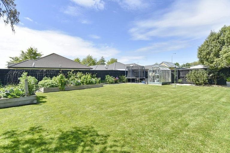 Photo of property in 6 East Belt, Rangiora, 7400