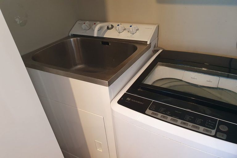 Photo of property in 17a Tama Street, Alicetown, Lower Hutt, 5010