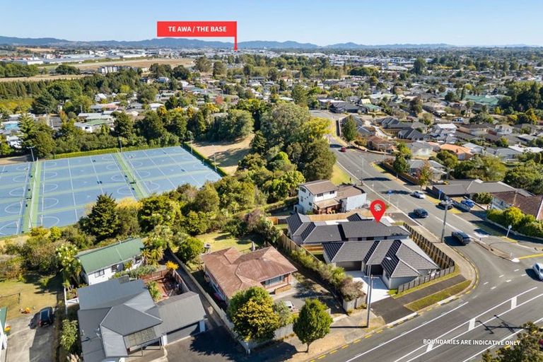 Photo of property in 1/1 Mitcham Avenue, Forest Lake, Hamilton, 3200