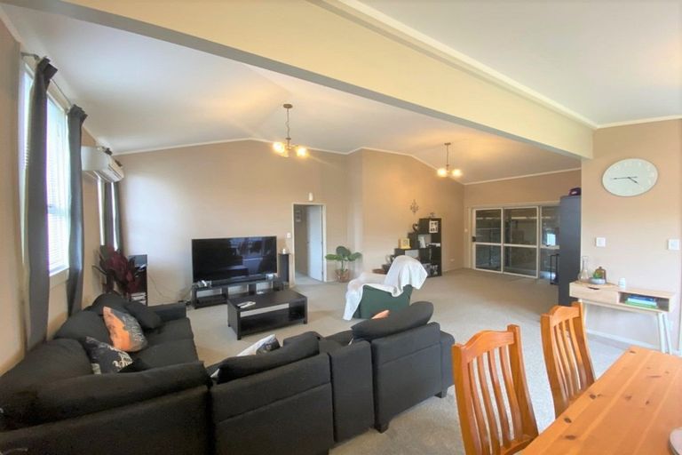 Photo of property in 17a Maine Street, Dannevirke, 4930