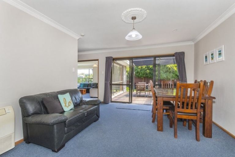 Photo of property in 161 Royal Park Drive, Parklands, Christchurch, 8083