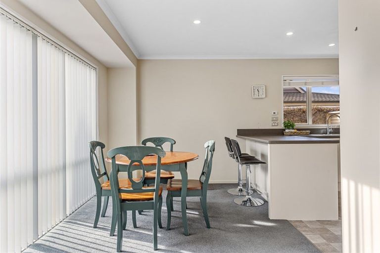 Photo of property in 3 Reeves Road, Rangiora, 7400