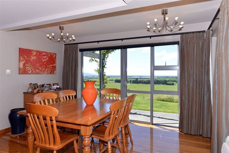 Photo of property in 190 Hawkesbury Road, Hawkesbury, Blenheim, 7272