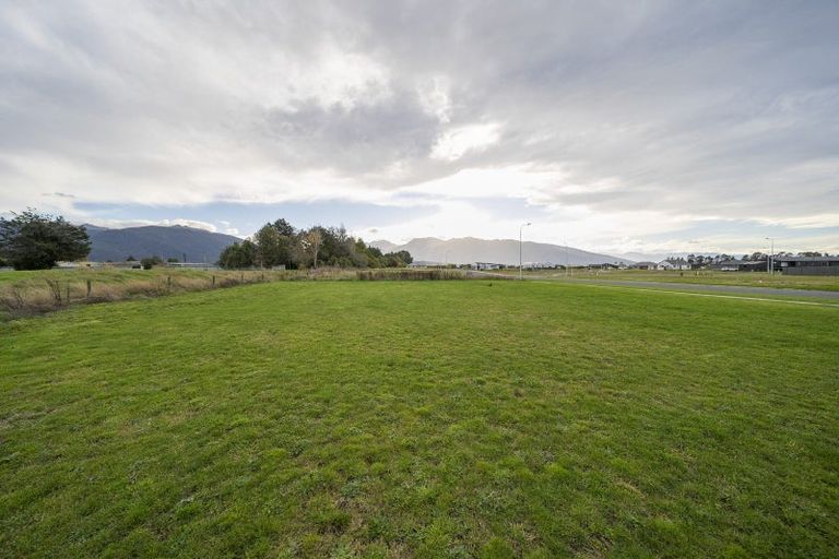 Photo of property in 45 Tukare Loop, Te Anau, 9600