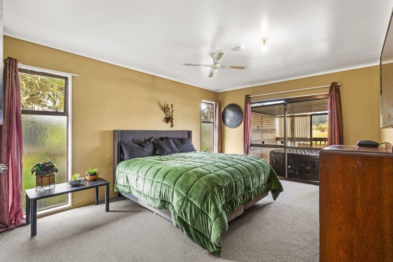 Photo of property in 35 Main Road, Raglan, 3225