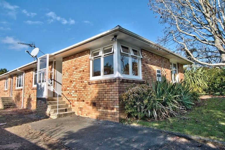 Photo of property in 1/96 Taylor Street, Blockhouse Bay, Auckland, 0600