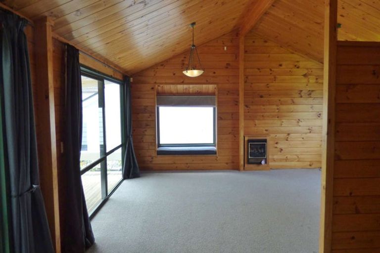 Photo of property in 103 The Esplanade, Manly, Whangaparaoa, 0930