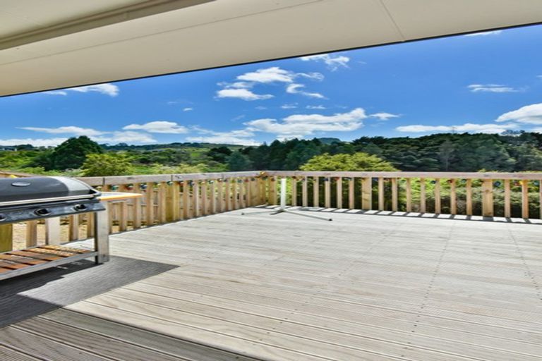 Photo of property in 13 Muirhill Place, Pokeno, 2402