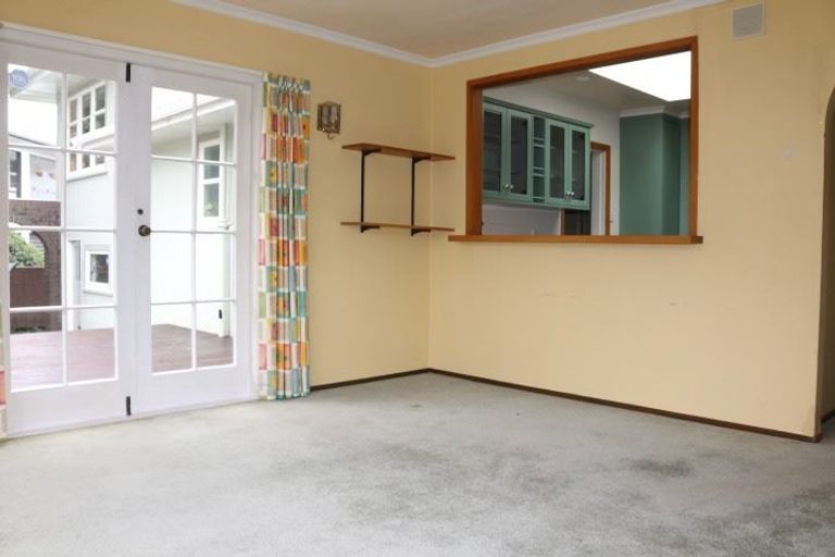 Photo of property in 140 Victoria Avenue, Hokowhitu, Palmerston North, 4410