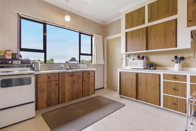 Photo of property in 107 Timaru Road, Waimate, 7980