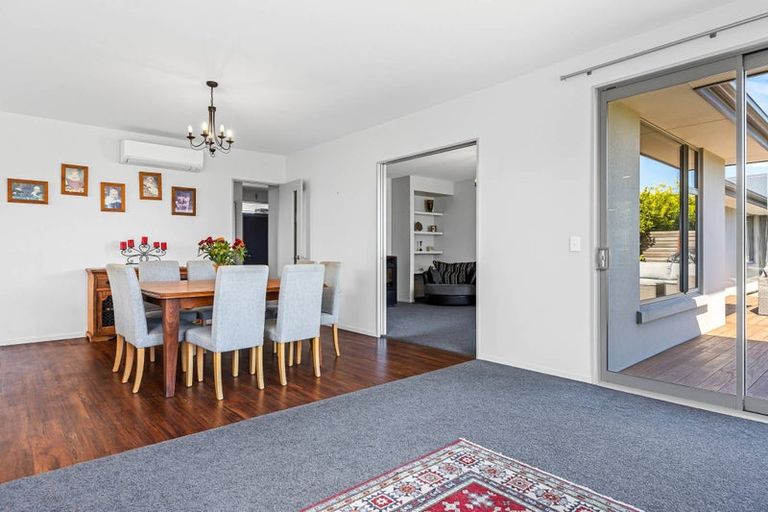 Photo of property in 54 Steadman Road, Broomfield, Christchurch, 8042